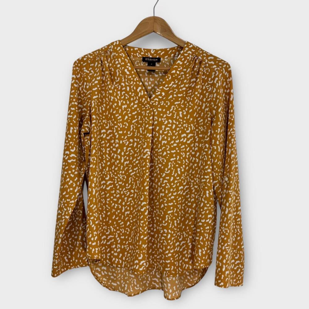 By Design Women’s Size Medium Goldenrod Printed V Neck Roll Tab Sleeve Blouse